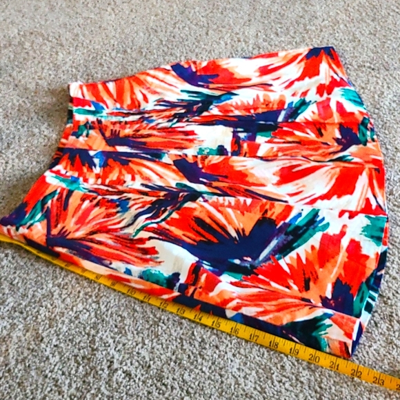 NWT Ann Taylor skirt - Picture 5 of 5